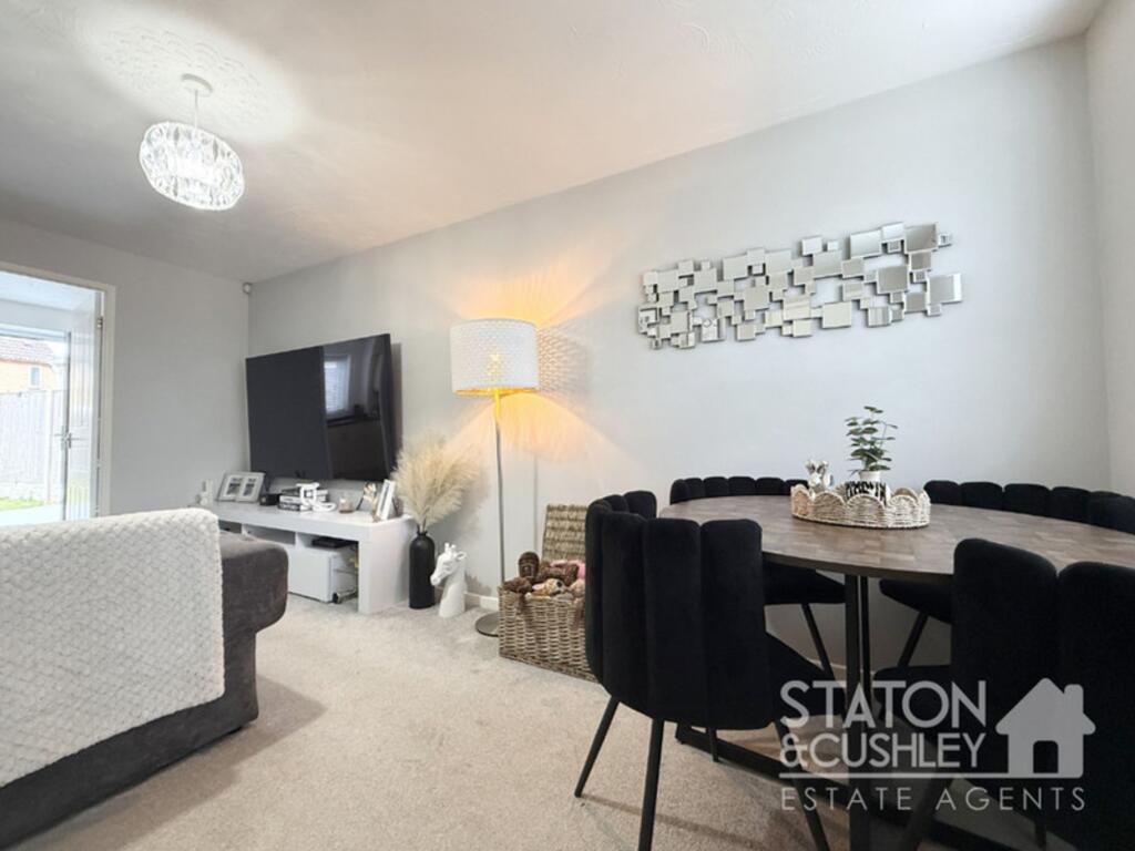 House in Ashfield, Sutton in Ashfield, Sutton-in-Ashfield - View 5