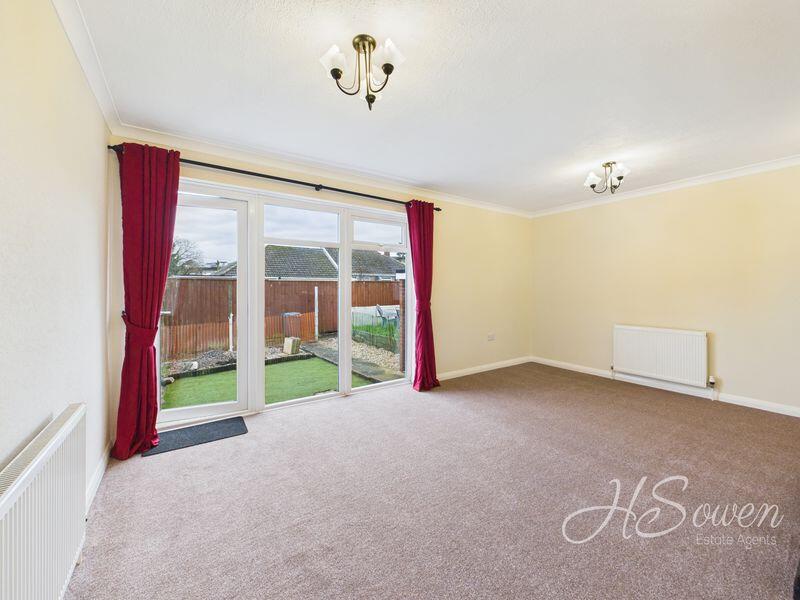 Helens Mead Close, Torquay, TQ2 photo 3