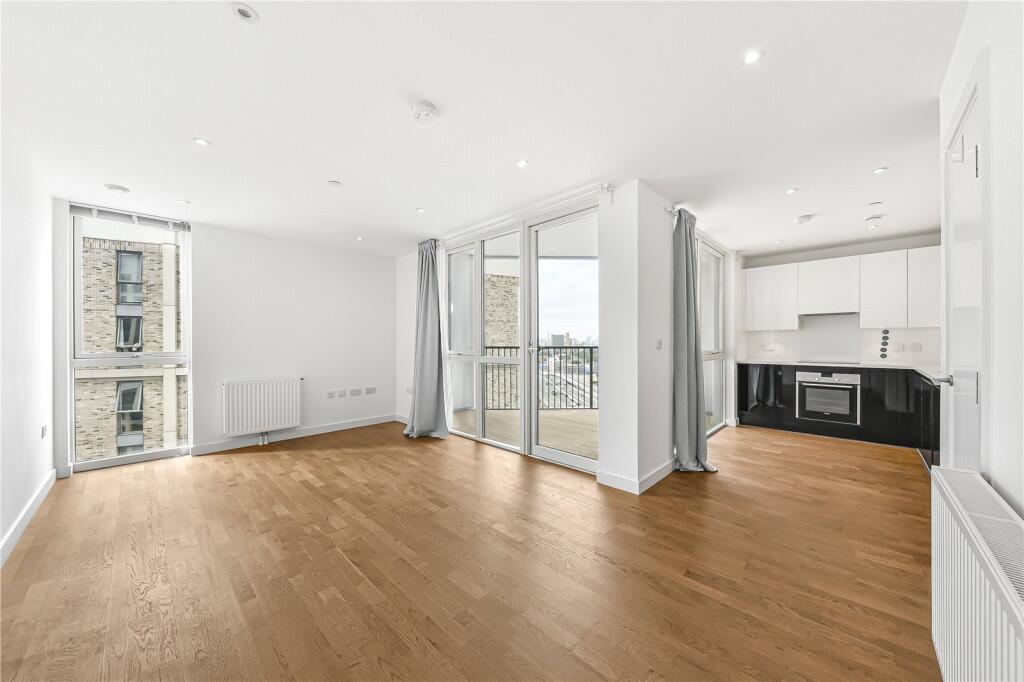 Main image of property: Discovery Tower, Canning Town, E16