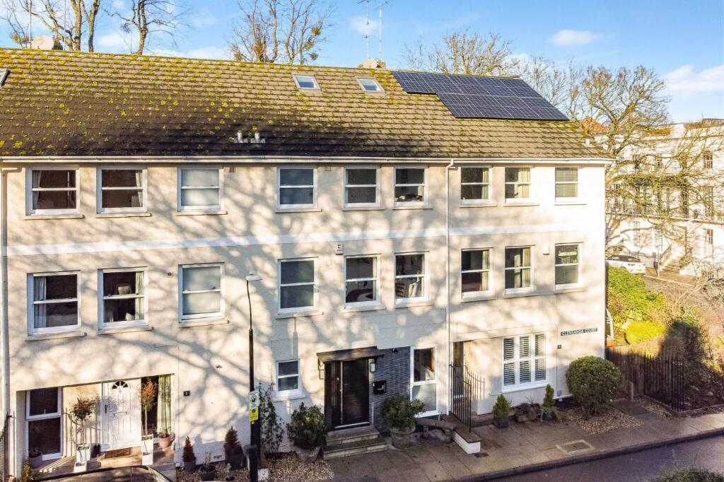 Main image of property: Montpellier Spa Road, Cheltenham, Gloucestershire, GL50