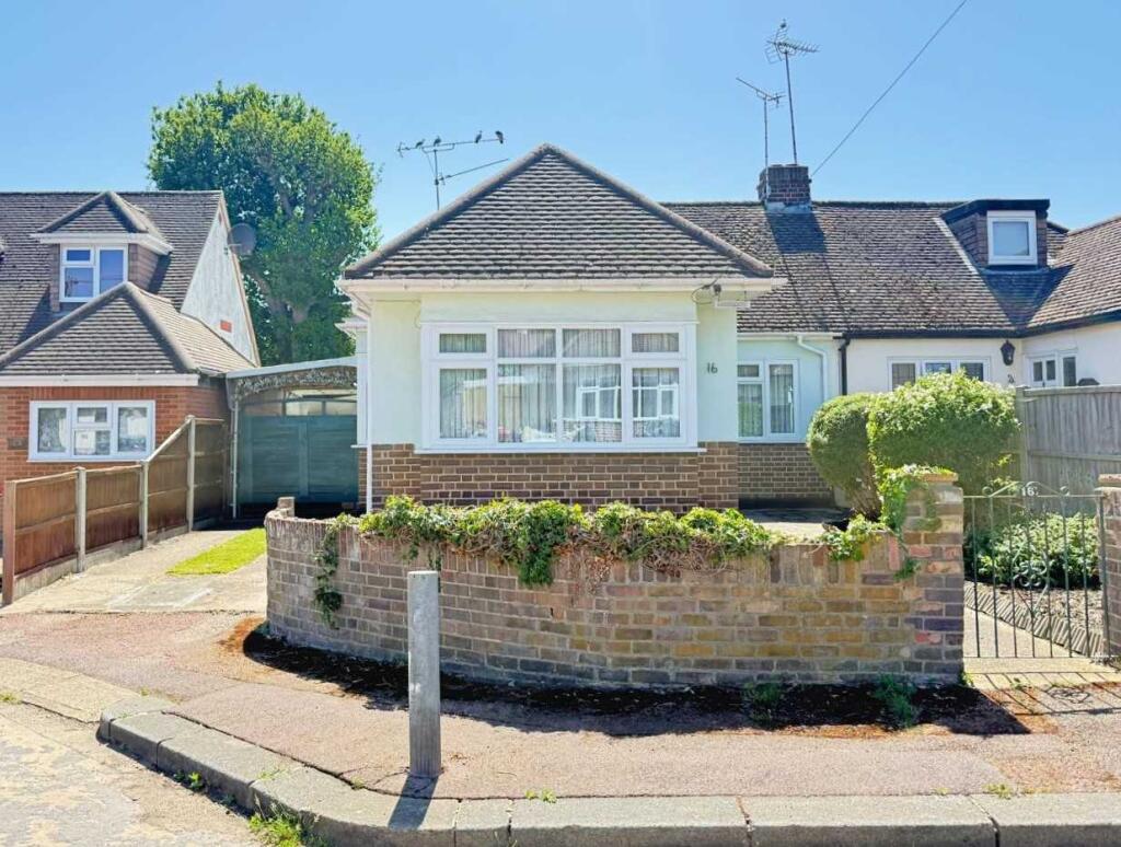 Main image of property: Blenheim Park Close, Leigh on Sea