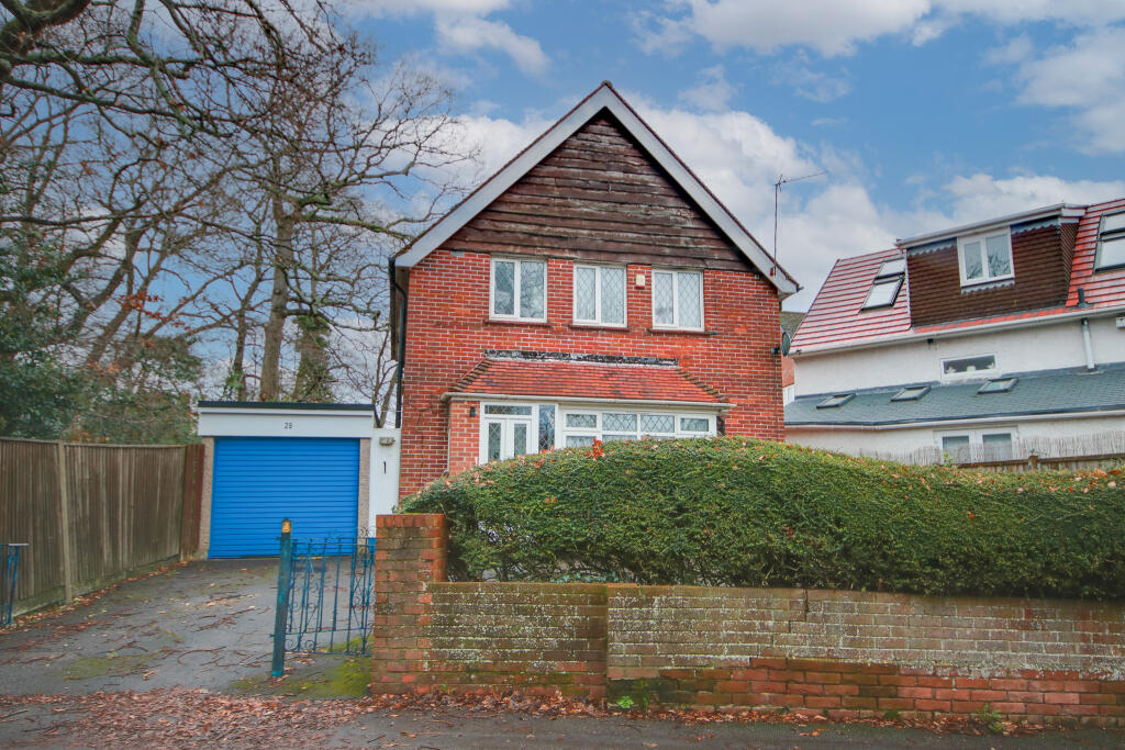 Main image of property: BITTERNE! NO FORWARD CHAIN! TWO RECEPTIONS! GARAGE!