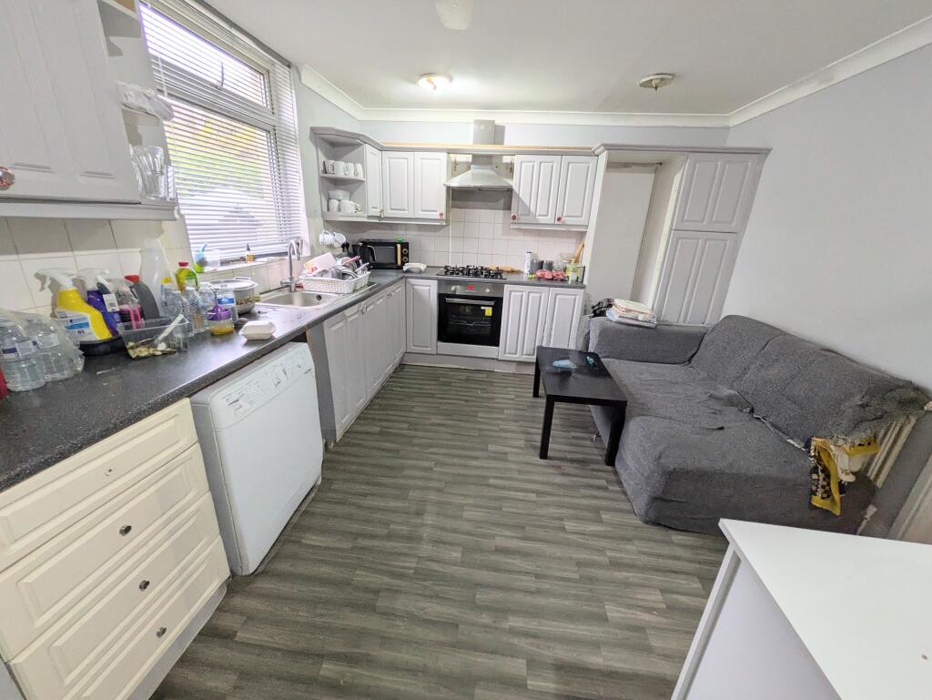 Additional image 2 of Carr Bottom Avenue, Bradford, BD5