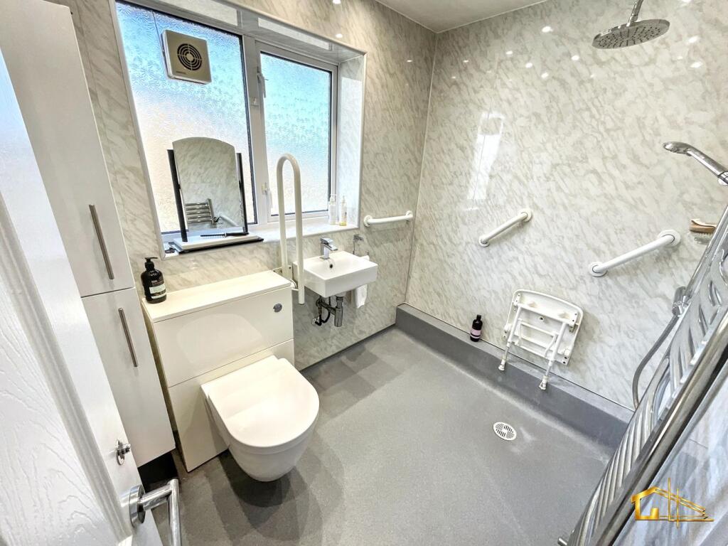 Hillcrest Avenue, Bexhill-on-Sea, TN39 photo 4