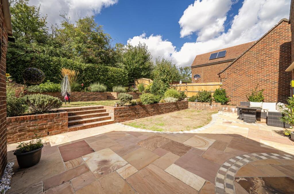 House in Southampton - View 5