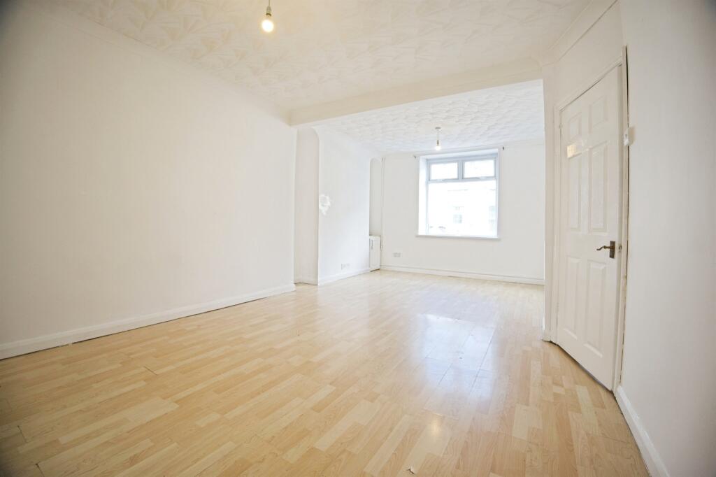 House in Cardiff, Ferndale - View 4
