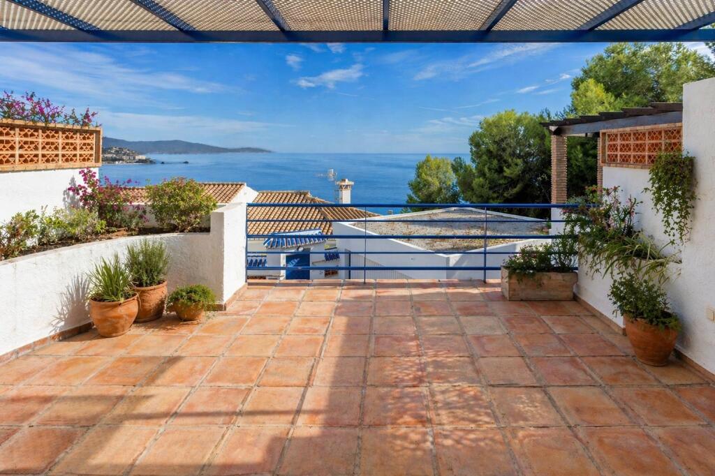 Main image of property: Andalucia, Granada, La Herradura