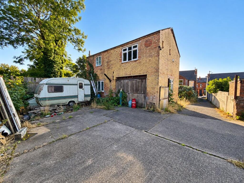 House in Walsall - View 4