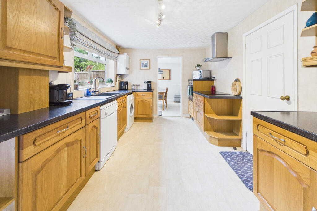 House in Dacorum, Adeyfield - View 4