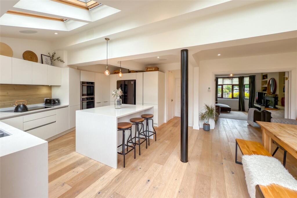 House in St Albans, The Camp - View 5