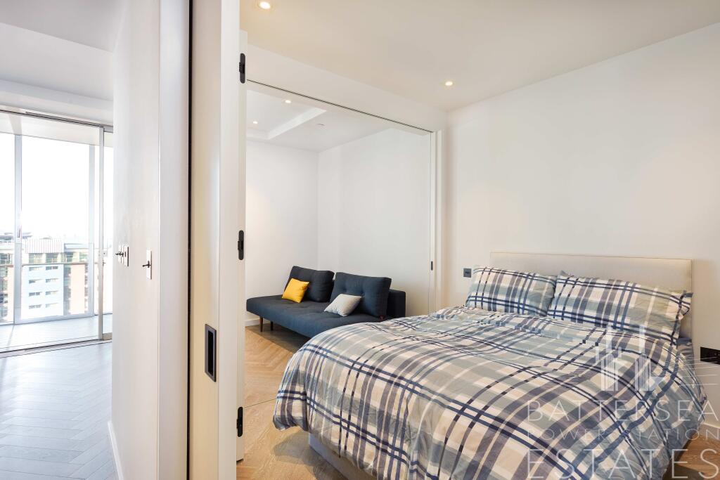 Apartment in London - View 5