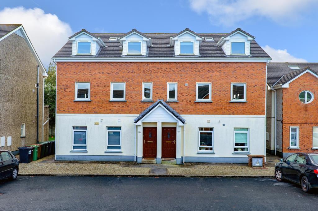 Main image of property: 126 Manor Court, Western Distributor Road, Knocknacarra, Galway, H91 FY98