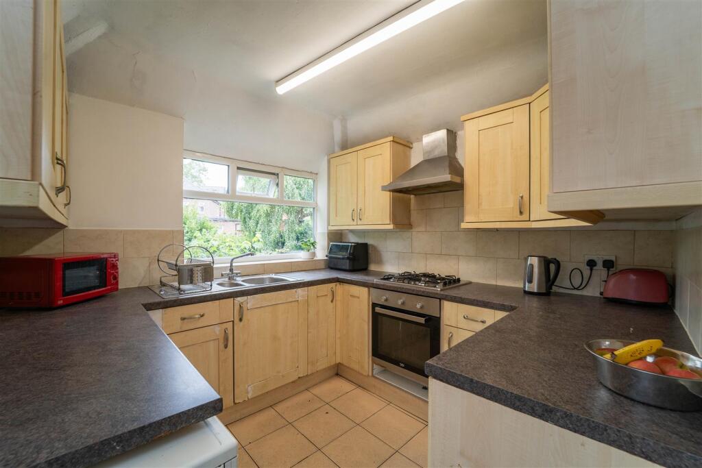 Strathmore Avenue, Whalley Range - View 4