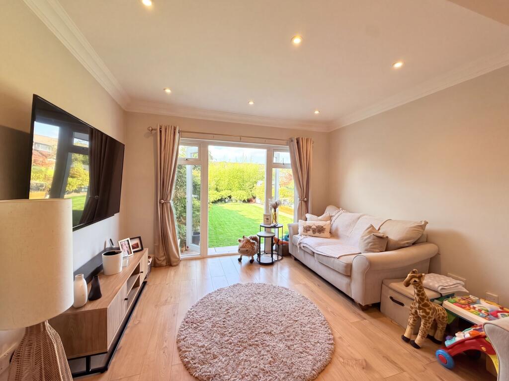 House in Romford - View 4