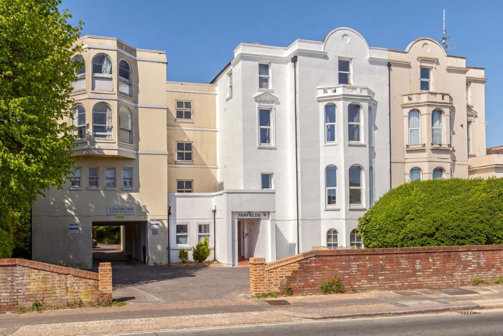 Main image of property: Broadwater Road, Worthing, BN14