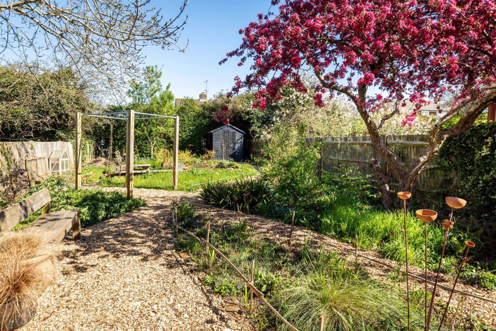 Cuckfield Road, Hurstpierpoint photo 4