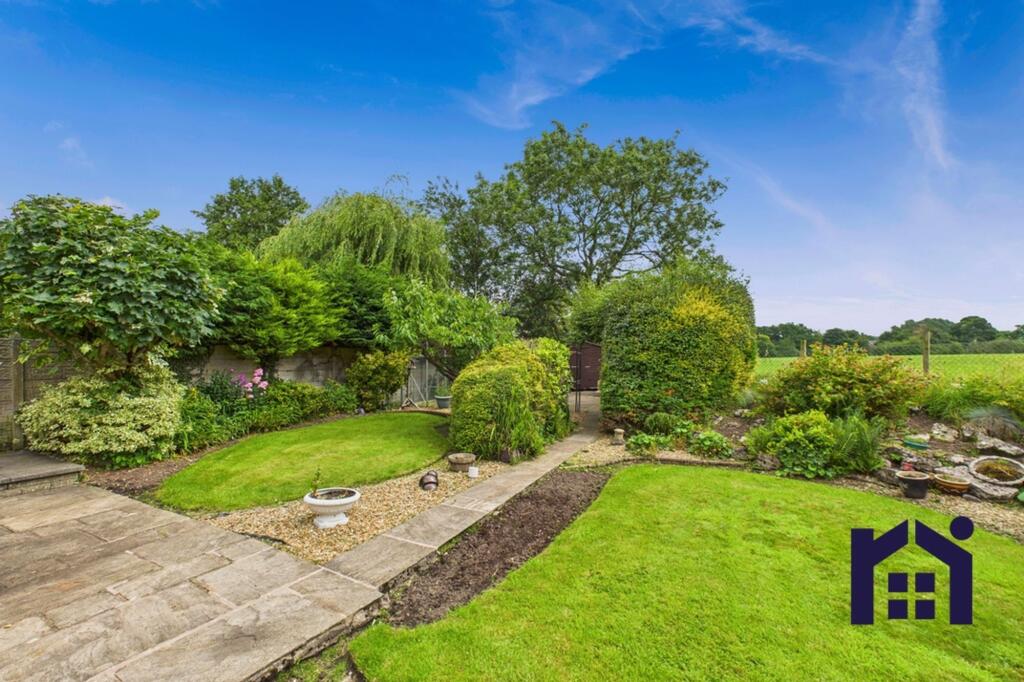 Wood Lane, Heskin, PR7 5NP photo 2