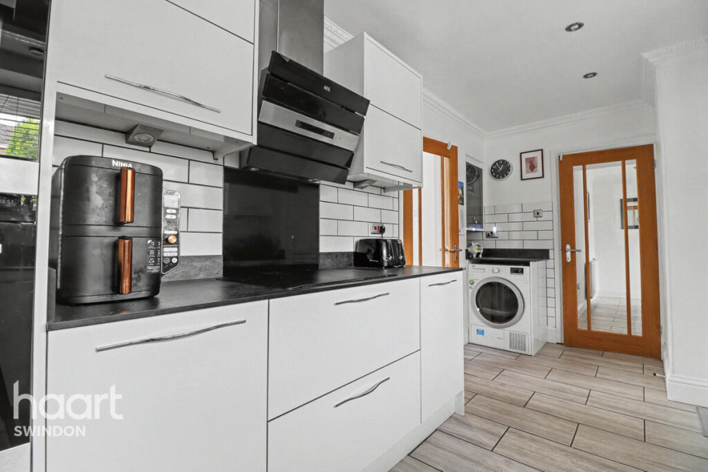 Main image of property: Tattershall, Swindon