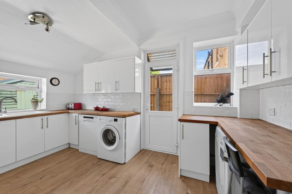 Harcourt Road, Bournemouth, BH5 - View 5