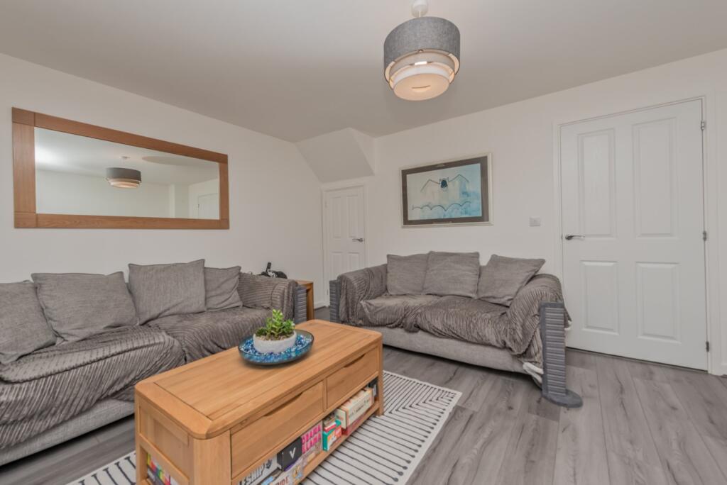 Additional image 4 of Poplars Park Road, Bradford, West Yorkshire, BD2