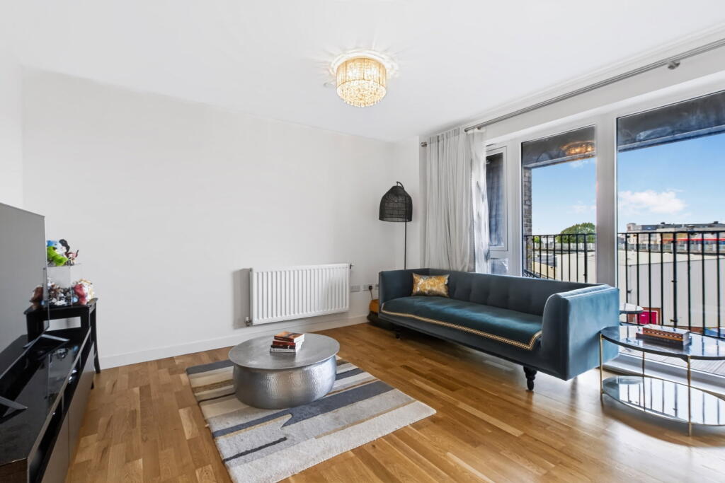 Apartment in London - More