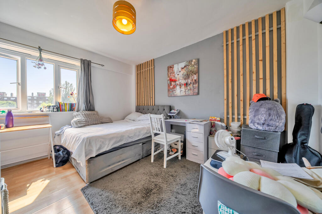 Apartment in London - View 5
