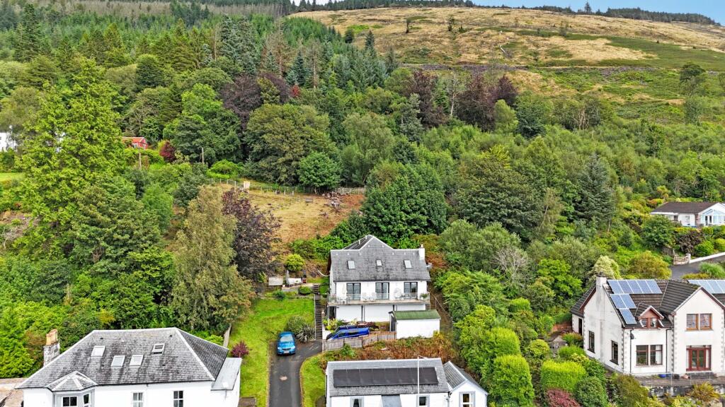House in Paisley, Argyll and Bute - More