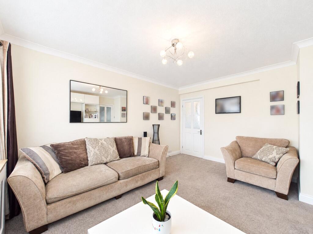 Hindley Close, Ryton, Tyne and Wear, NE40 photo 4