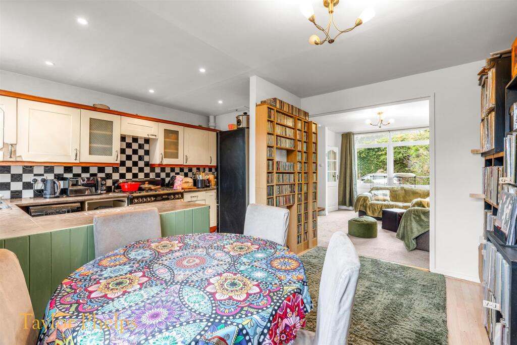 House in Stevenage - More