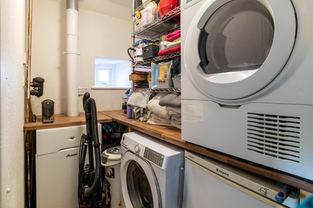 2 Hayhillock Cottage, Ellon, Aberdeenshire, AB41 8DH - More