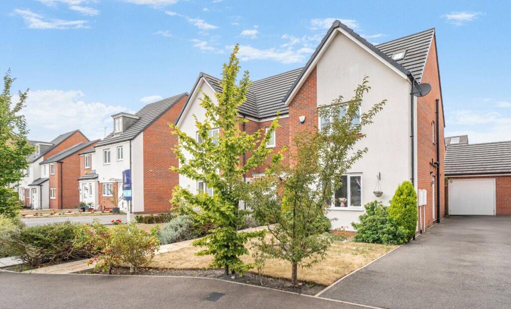 Main image of property: Dukeminster Road, Dunstable, Bedfordshire