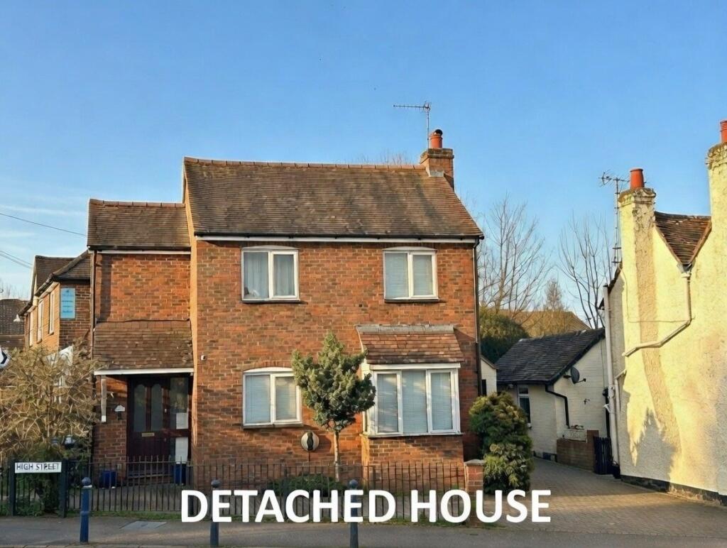 Main image of property: High Street, Bovingdon, HP3