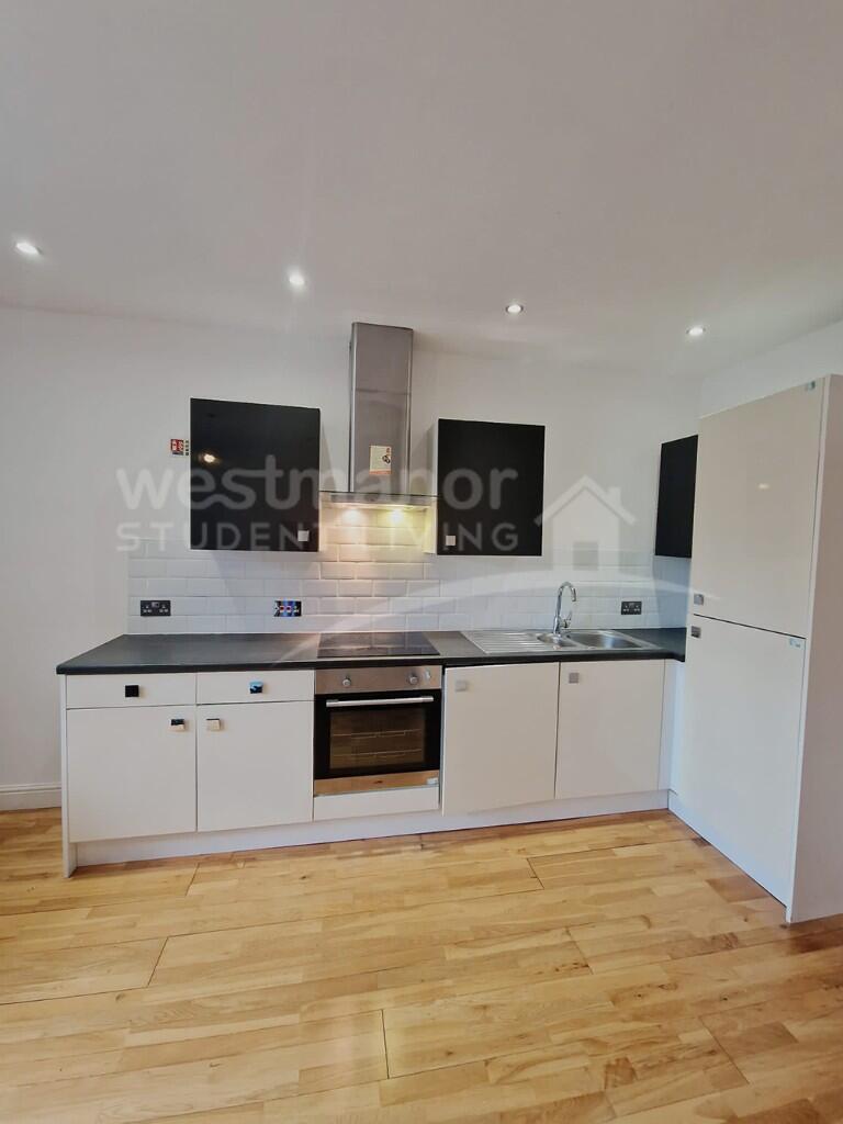 Apartment in Leicester - More