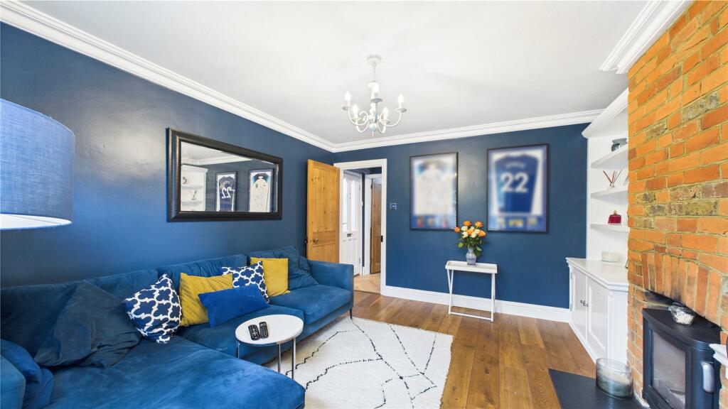 House in Surrey Heath, Chobham - View 3