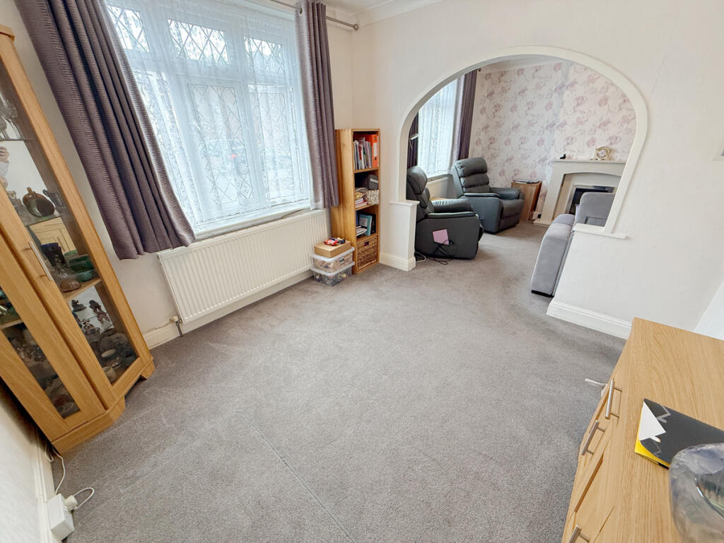 Howeth Road, Bournemouth, BH10 5 photo 5