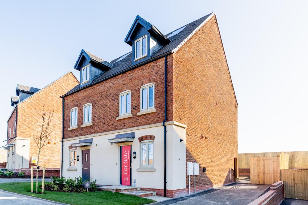 Main image of property: Shrewsbury Road,
Oswestry,
SY11 4QB