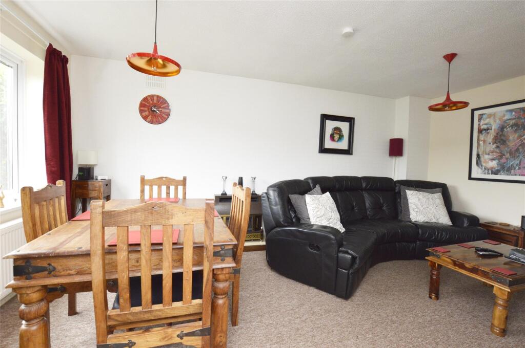 House in Somerset, Waterside, Westfield - View 4