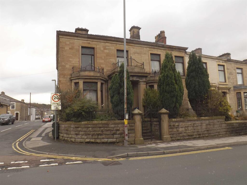 Main image of property: Burnley Road, Accrington