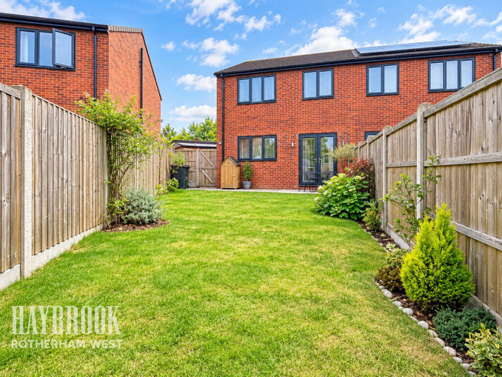 House in Sheffield - View 5