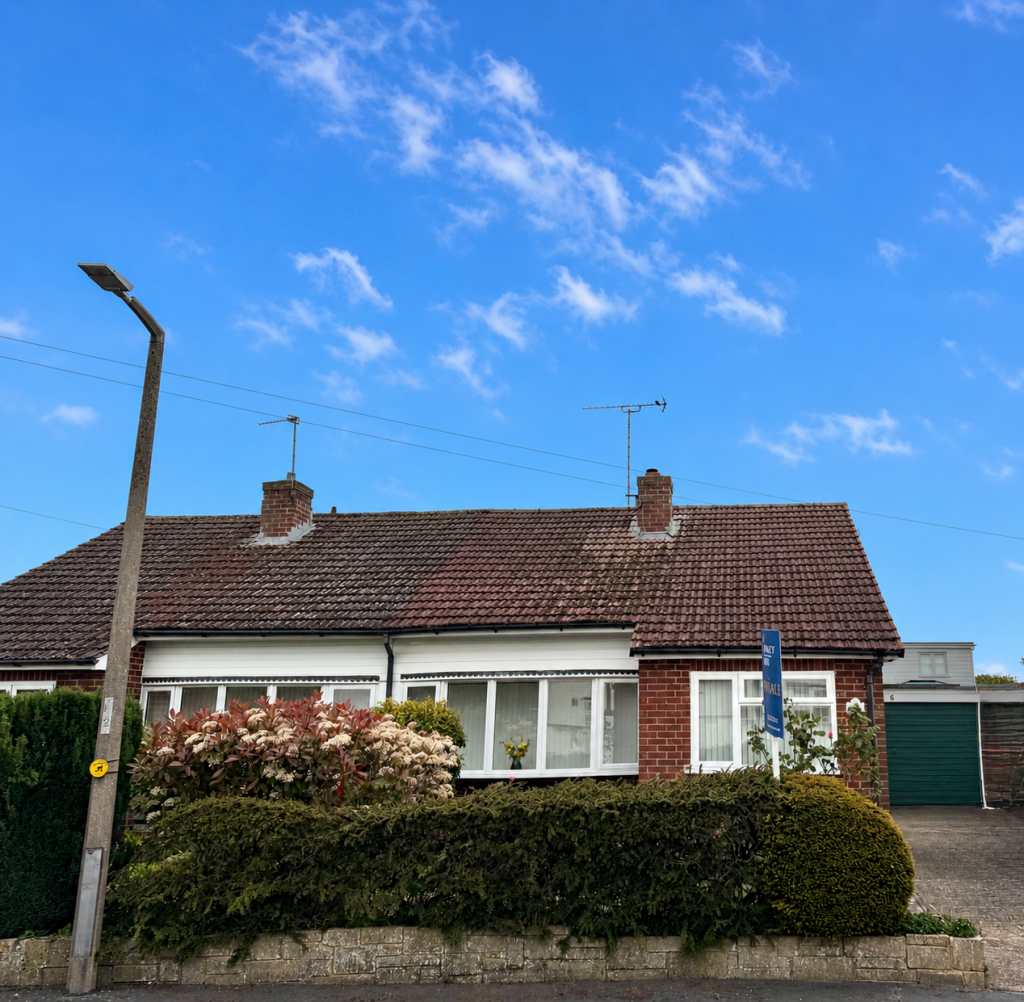 Main image of property: Westmead Road, Barton Under Needwood, Burton-on-trent, DE13 8JP