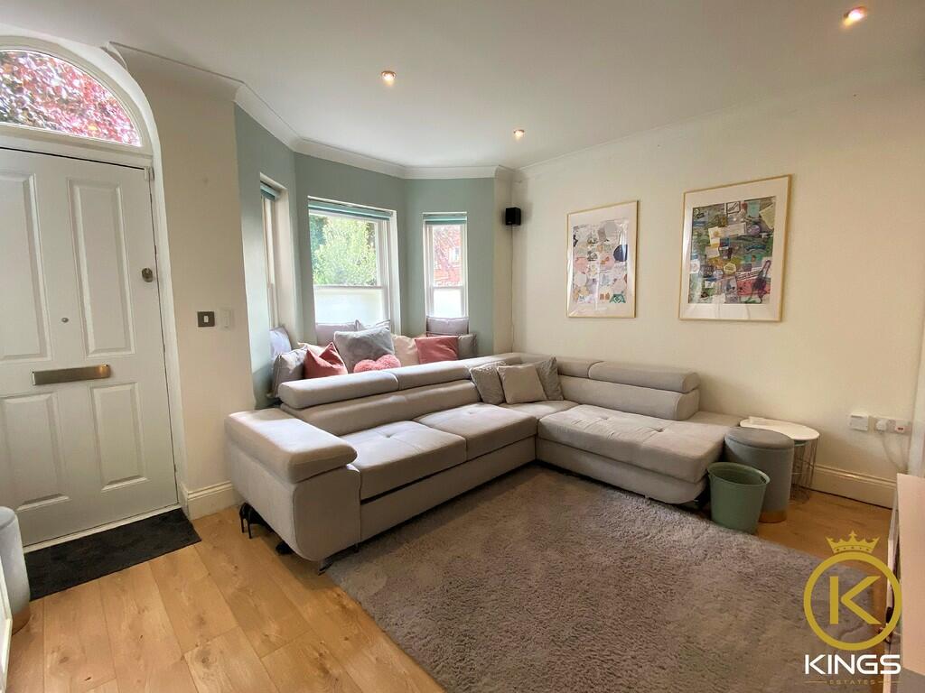 House in Portsmouth - View 3