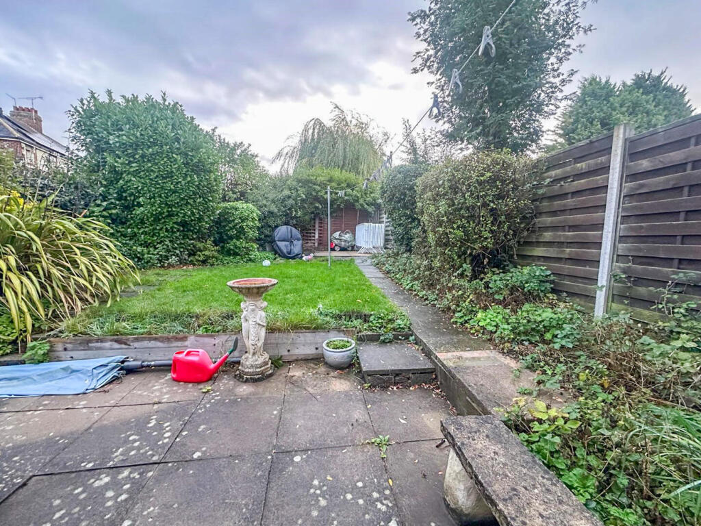 House in Leicester - View 5