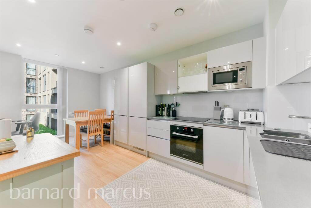 Apartment in London - View 4