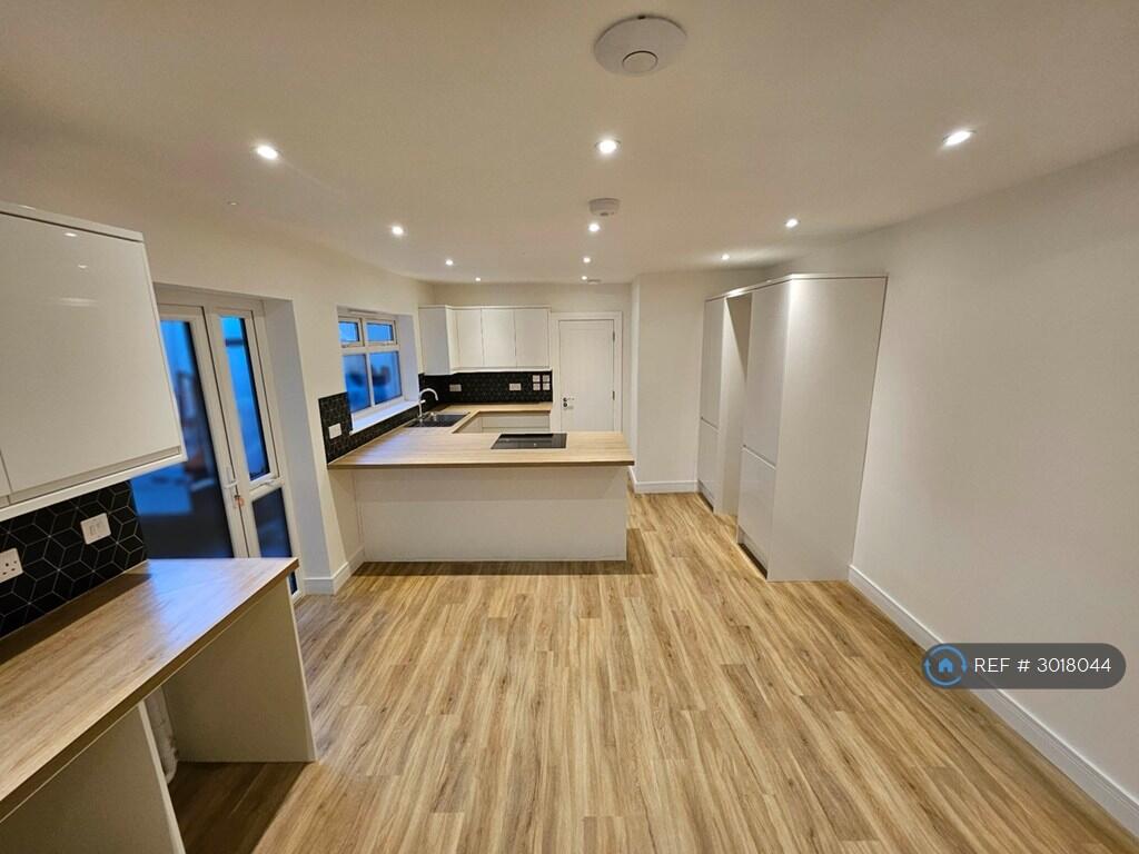 Main image of property: Chapel Street, Camborne, TR14