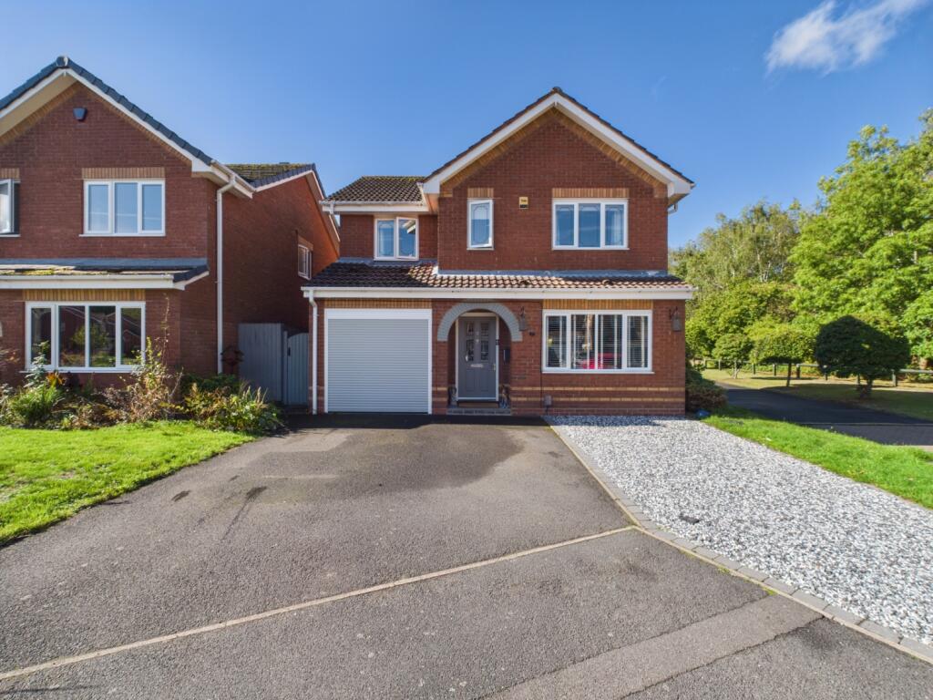 Main image of property: Porchester Close, Leegomery, Telford, Shropshire, TF1