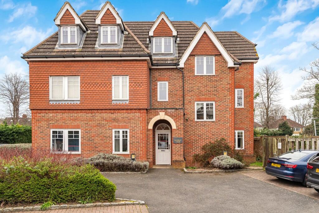 Main image of property: Heathlands Close, Sunbury-on-Thames, Surrey, TW16