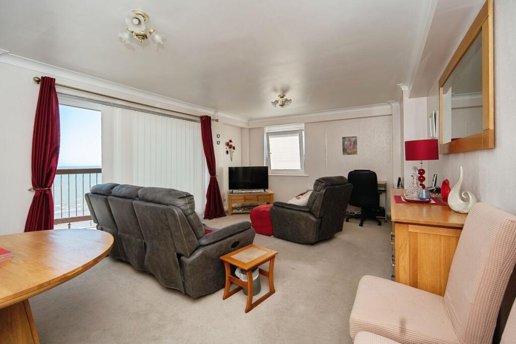 Apartment in Tonbridge - View 4