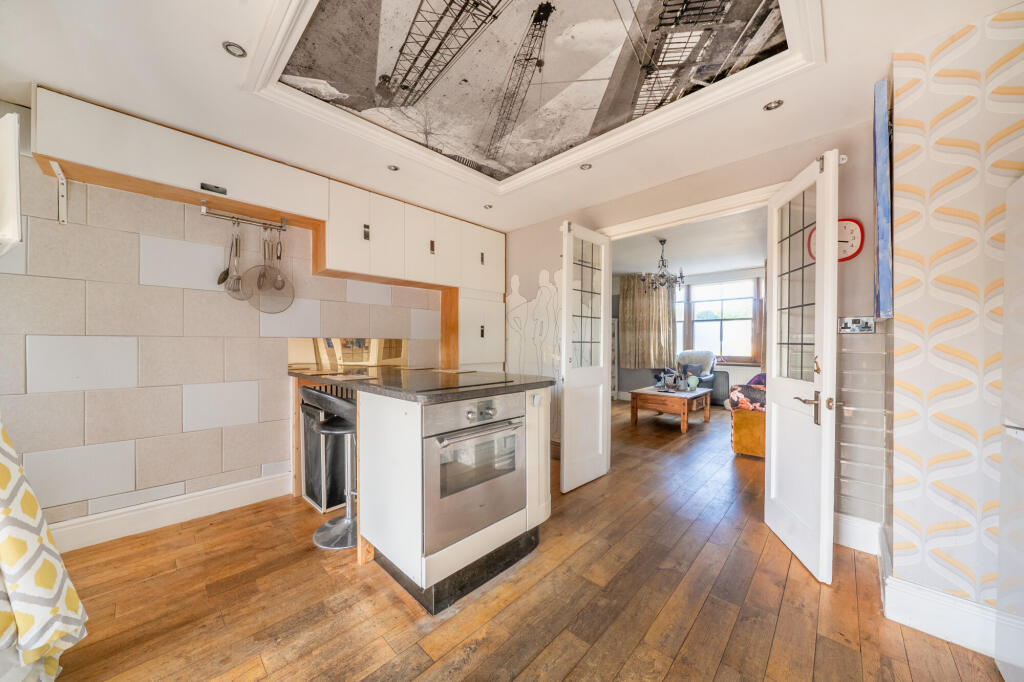 House in Thatcham, West Berkshire - View 5
