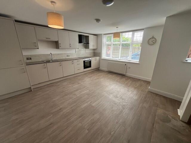 Main image of property: Flat 2, Manor road, Derby DE23 6BU