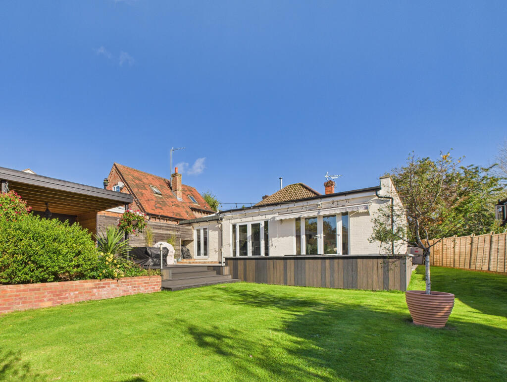 Main image of property: New Road, Marlow, Buckinghamshire
